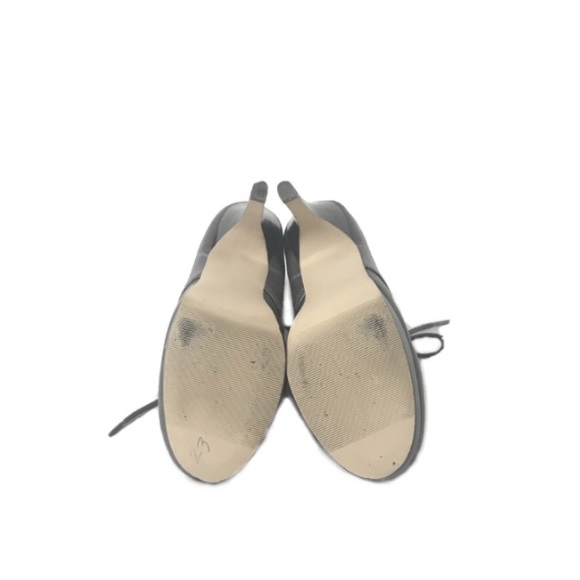 Madden Girl Gray 4.5 in heels - Size 6 - Picture 7 of 8